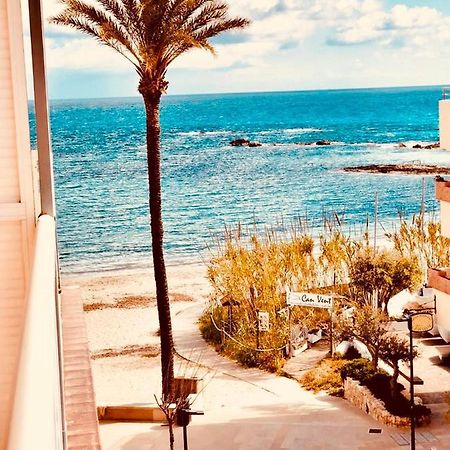 A 2 Passi Dal Mare! Apartman Es Pujols Kültér fotó