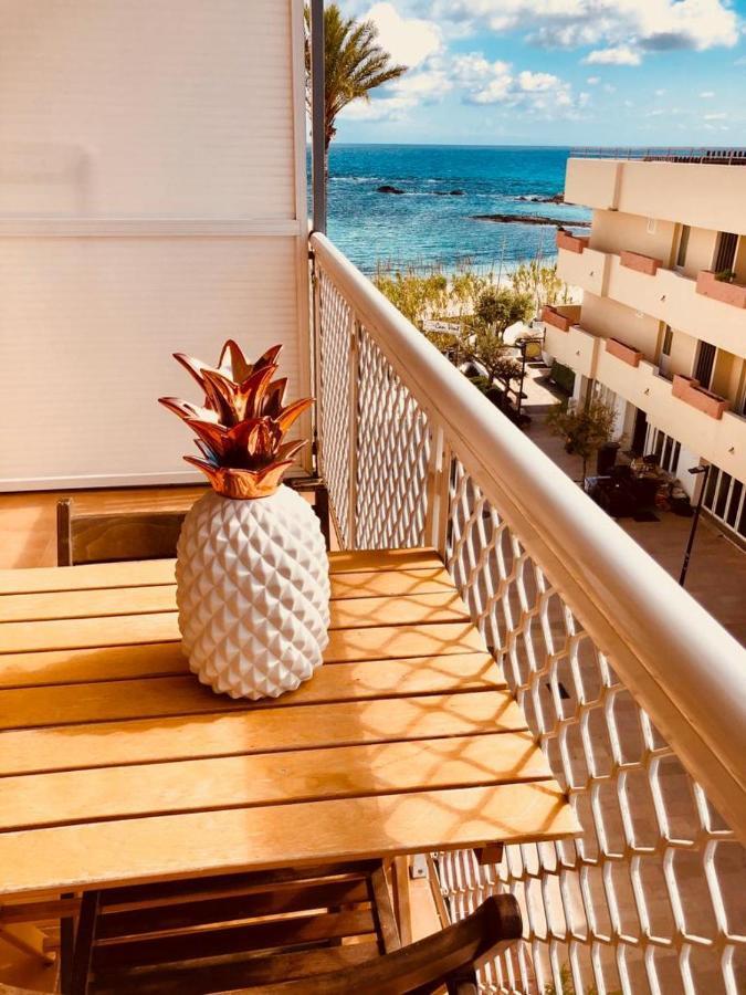 A 2 Passi Dal Mare! Apartman Es Pujols Kültér fotó