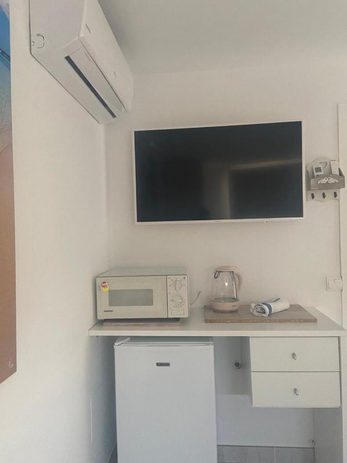 A 2 Passi Dal Mare! Apartman Es Pujols Kültér fotó