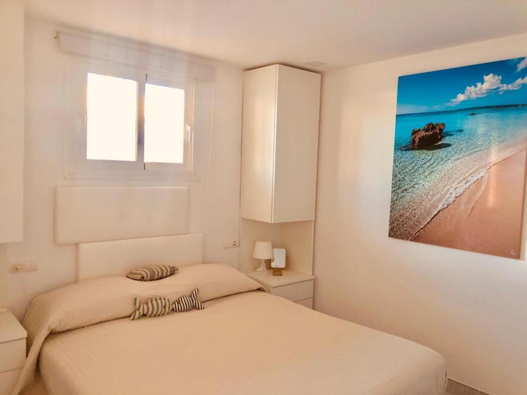 A 2 Passi Dal Mare! Apartman Es Pujols Kültér fotó